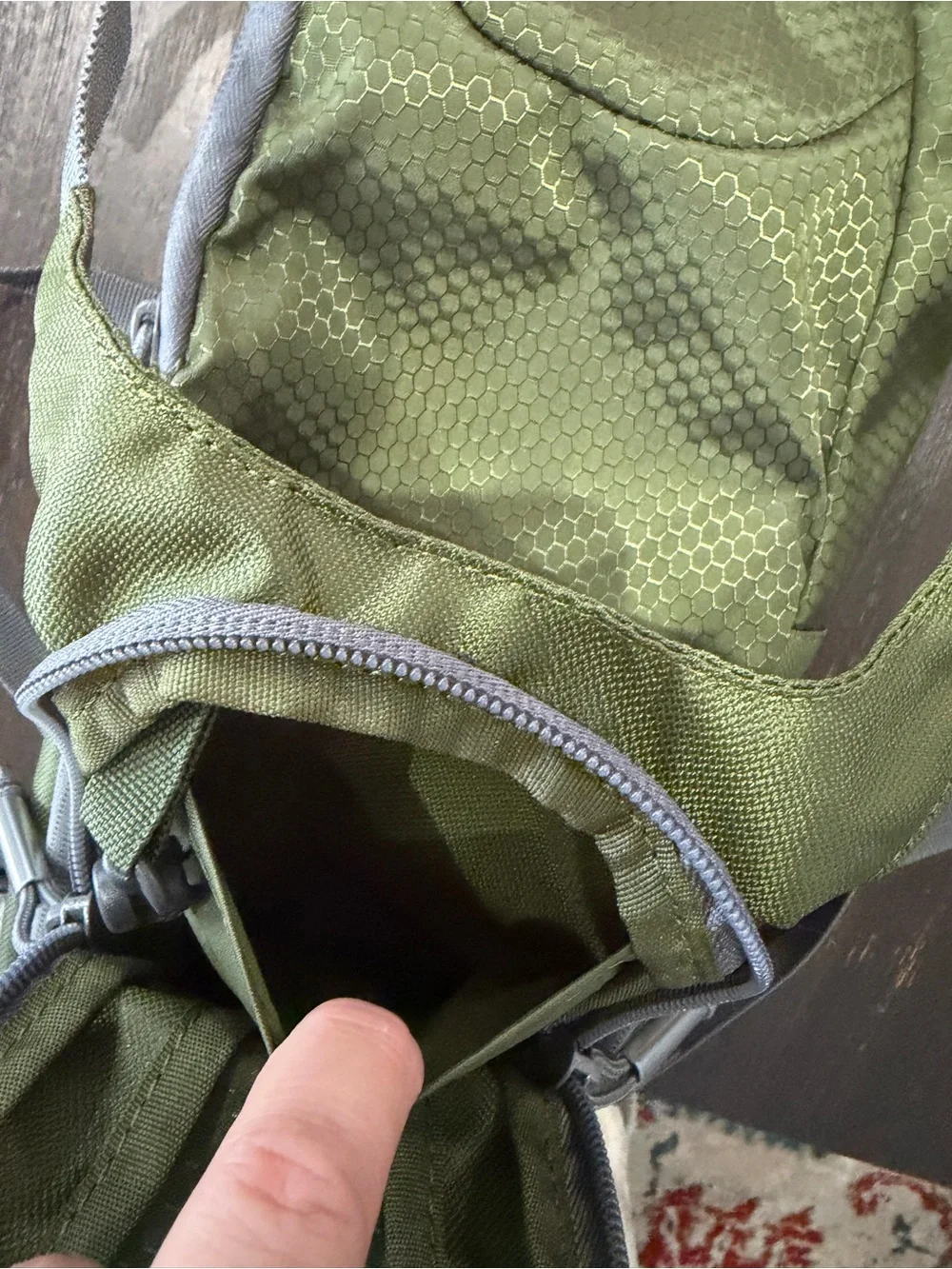 Uline Hydration Backpack Water Reservoir Hiking Cycling Running Olive Green New